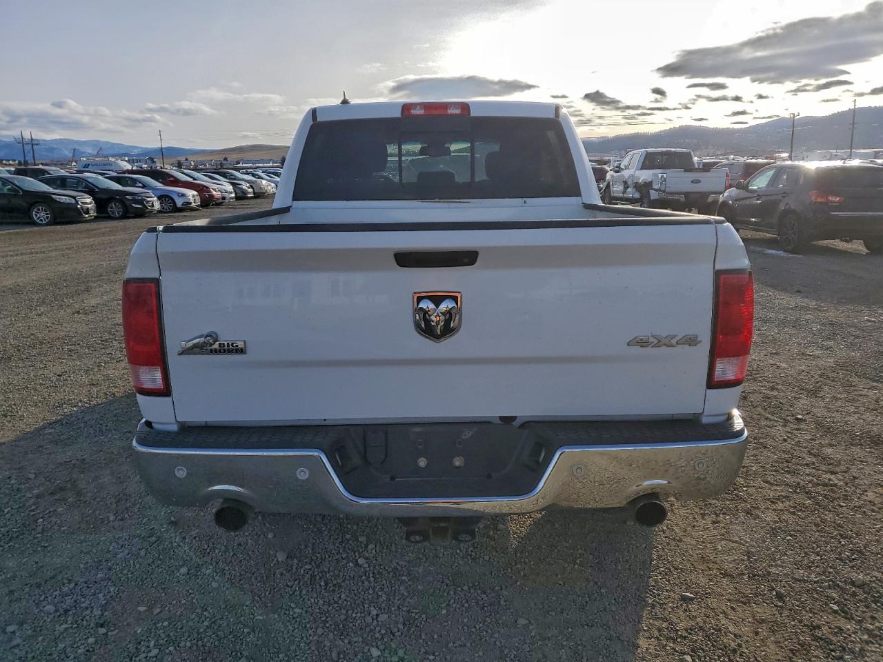 2018 Ram 1500 Slt VIN: 1C6RR7LT4JS307566 Lot: 92855405
