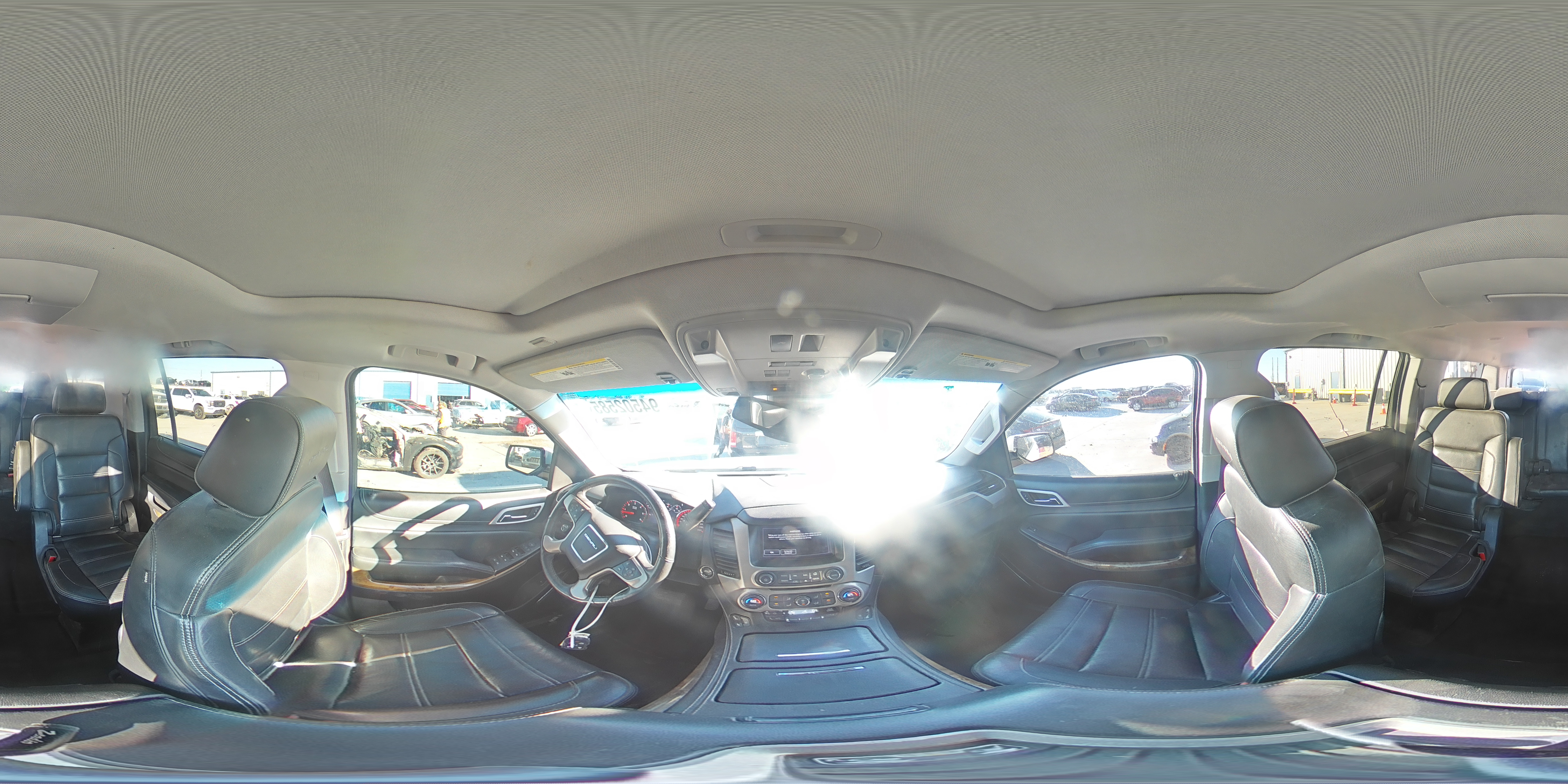 2016 GMC Yukon Xl Denali VIN: 1GKS2HKJ3GR436326 Lot: 94502585