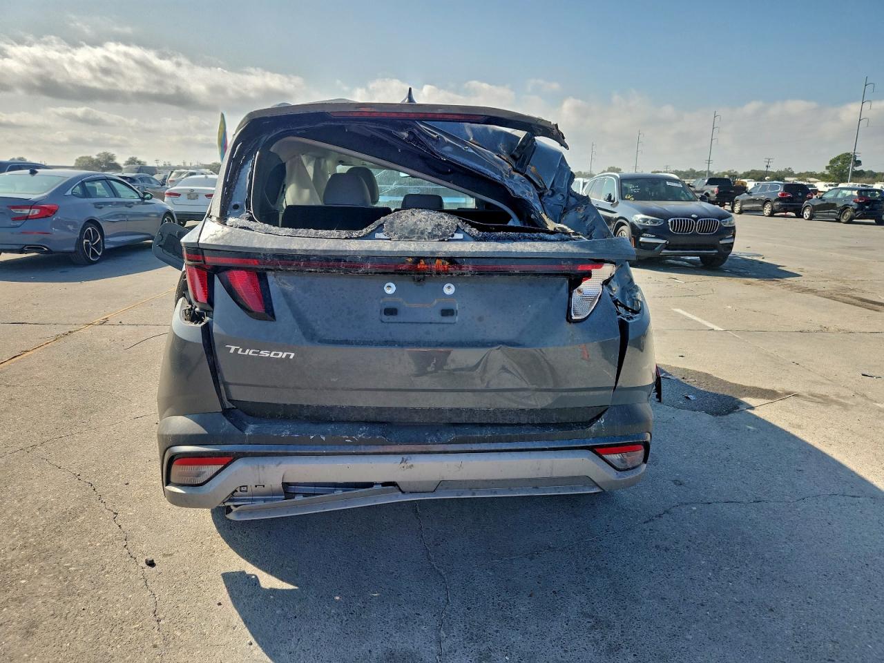 2026 Hyundai Tucson Sel VIN: 5NMJB3DE8TH612750 Lot: 94155555