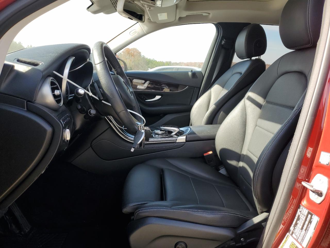 2017 Mercedes-Benz Glc 300 4Matic VIN: WDC0G4KB3HF157087 Lot: 93134095