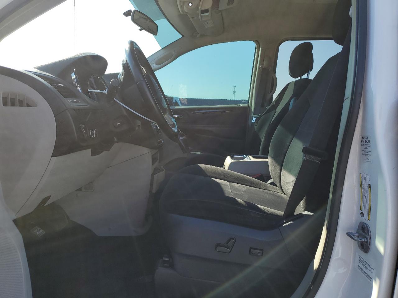 2011 Dodge Grand Caravan Crew VIN: 2D4RN5DGXBR660944 Lot: 93380445