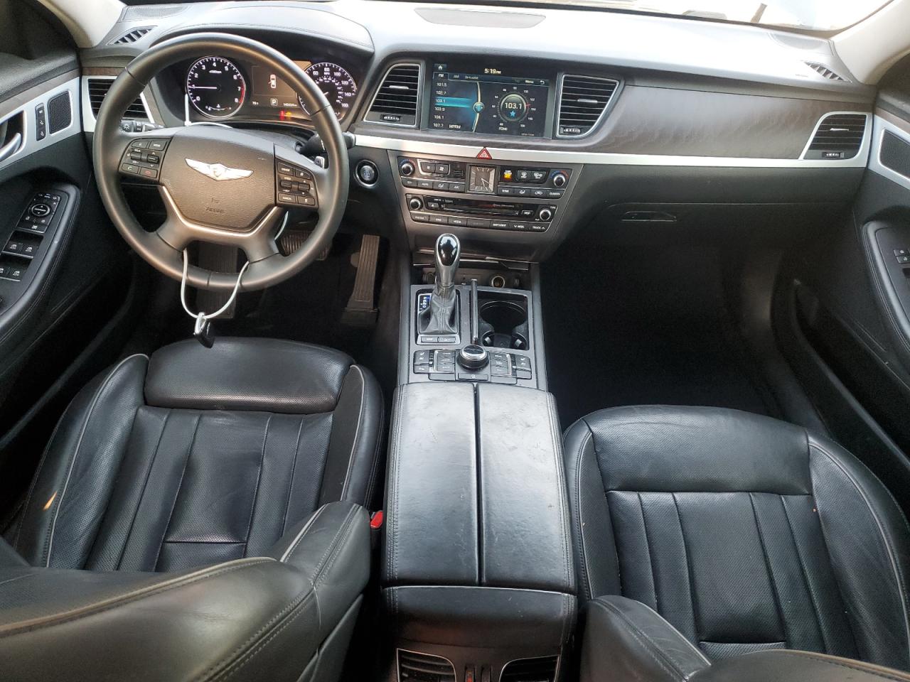 2015 Hyundai Genesis 3.8L VIN: KMHGN4JE1FU050243 Lot: 93472545