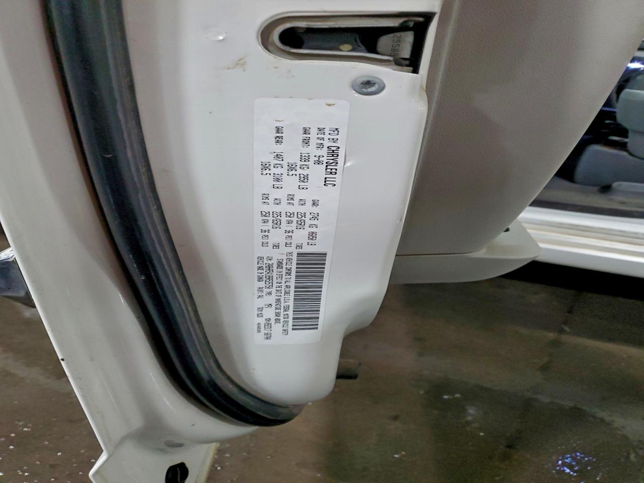 2009 Chrysler Town & Country Touring VIN: 2A8HR54189R525750 Lot: 93050155