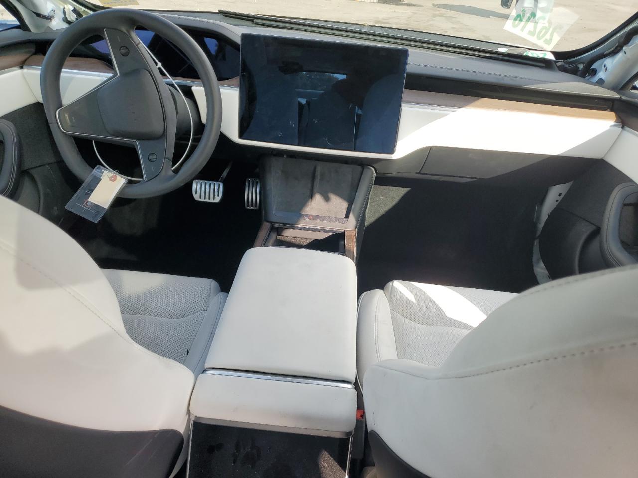 2024 Tesla Model S VIN: 5YJSA1E53RF532681 Lot: 90364445