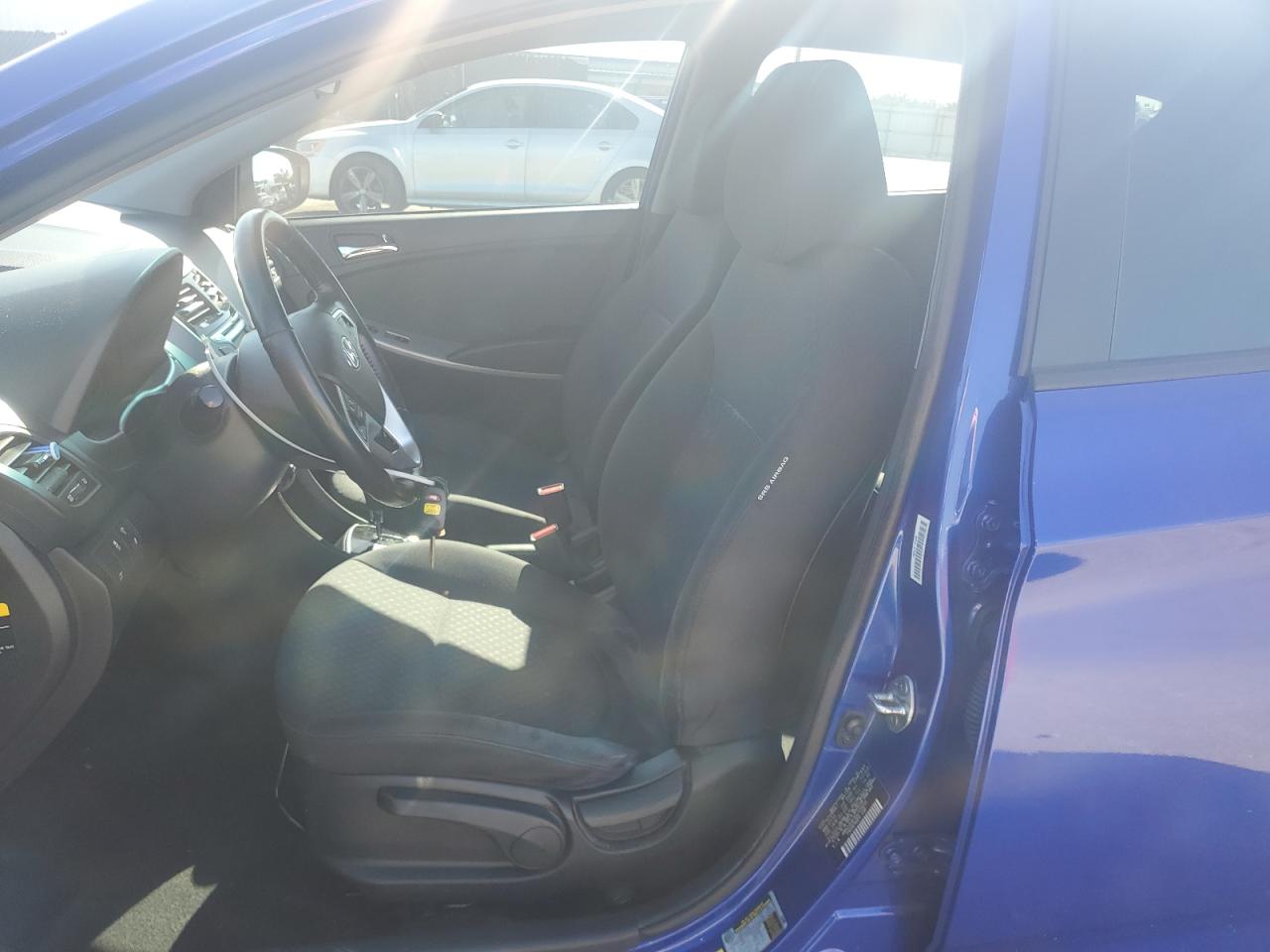 2013 Hyundai Accent Gls VIN: KMHCU5AE3DU109555 Lot: 92832355