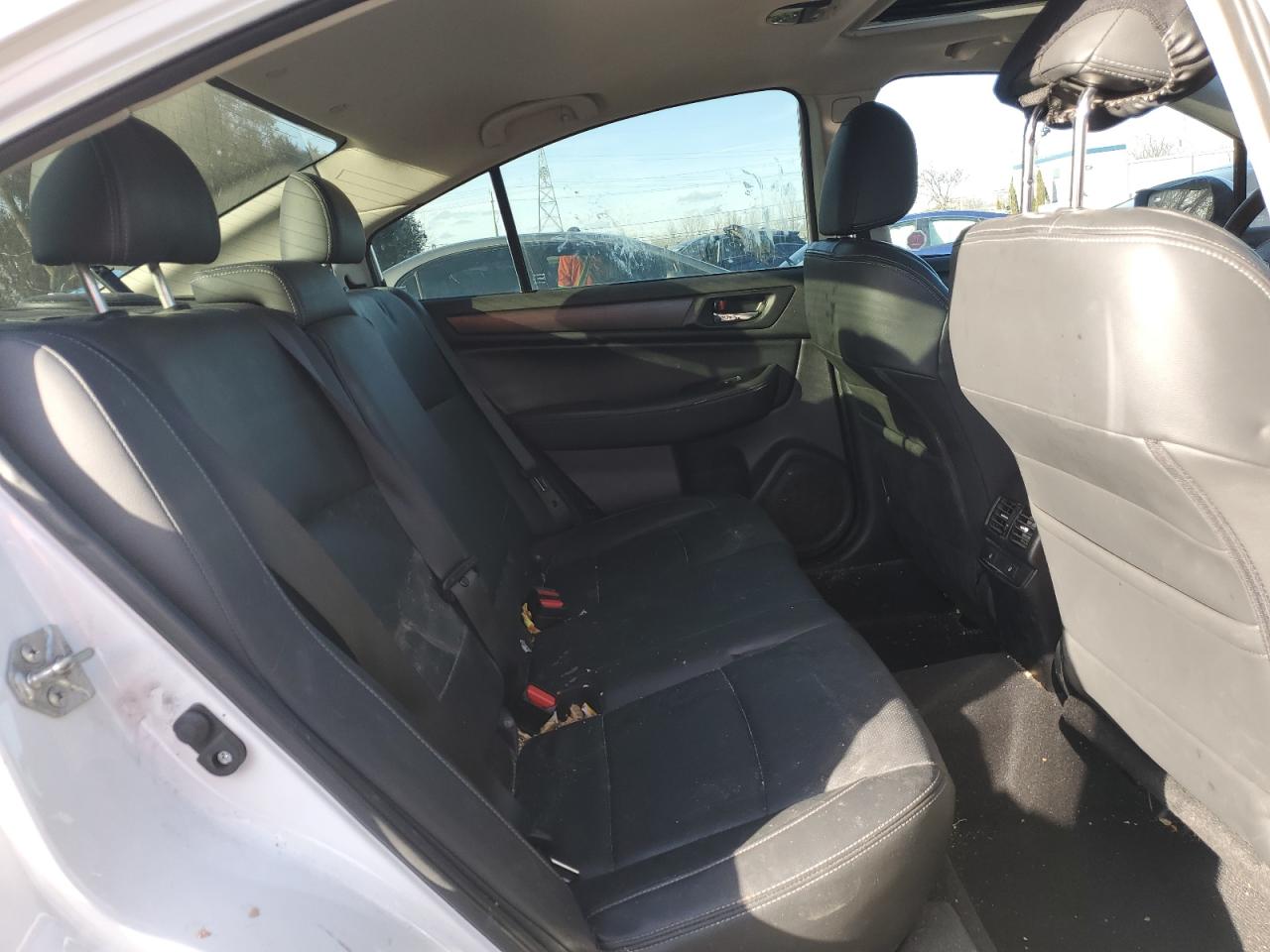 2015 Subaru Legacy 3.6R Limited VIN: 4S3BNFL6XF3072926 Lot: 92786125