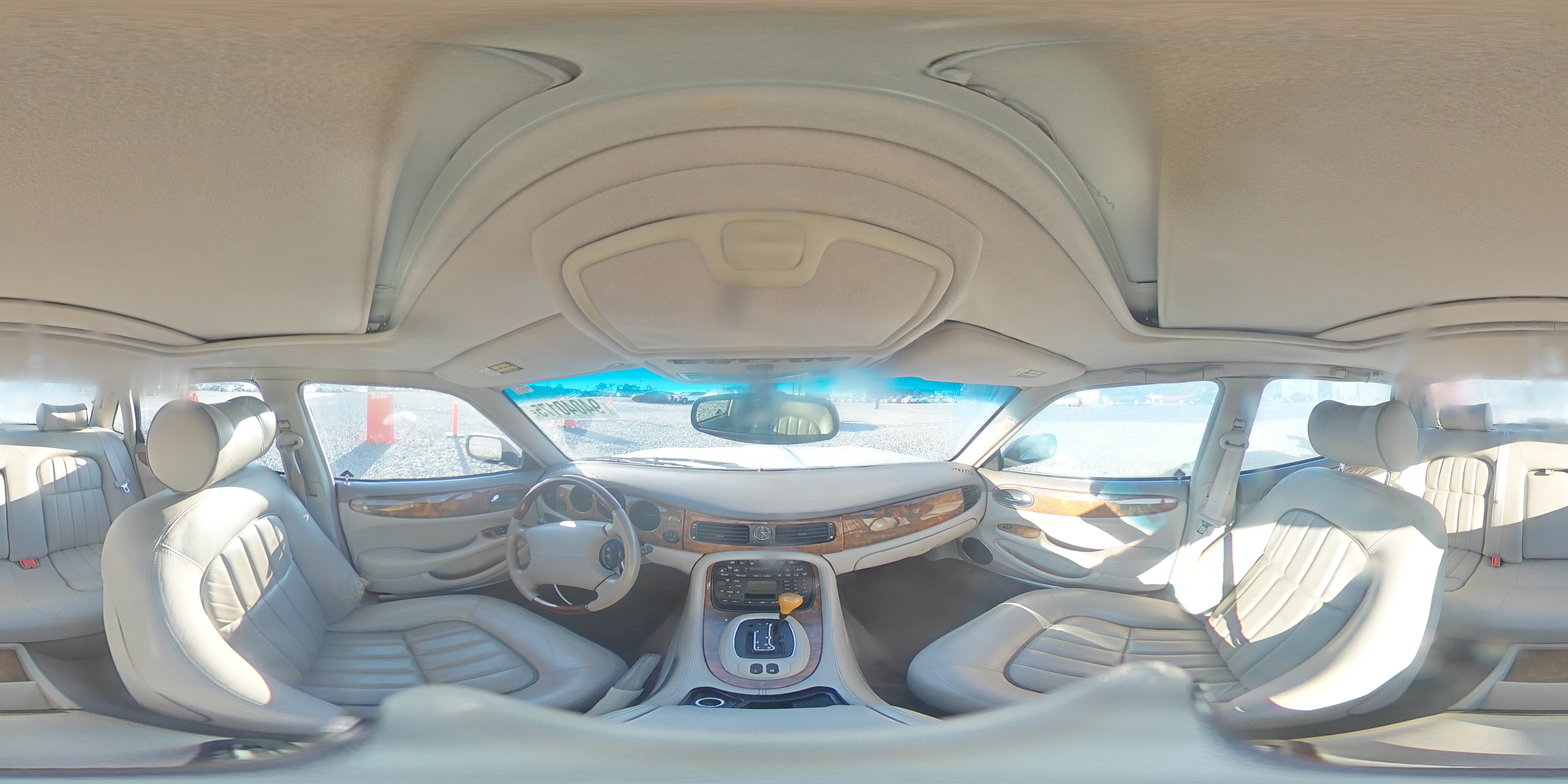 2001 Jaguar Xj8 VIN: SAJDA14C01LF28568 Lot: 94040175