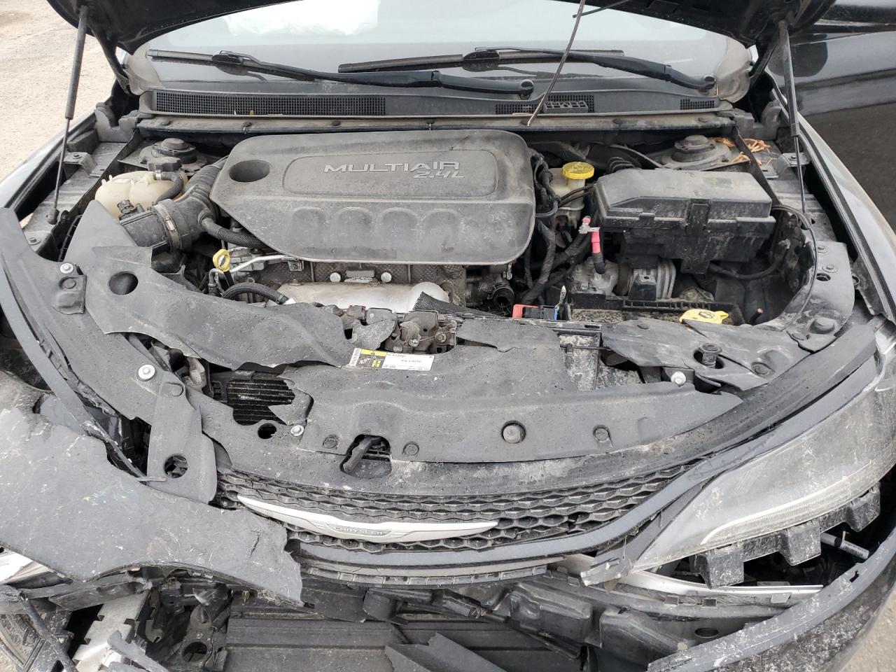 2015 Chrysler 200 S VIN: 1C3CCCBB3FN645651 Lot: 89812345