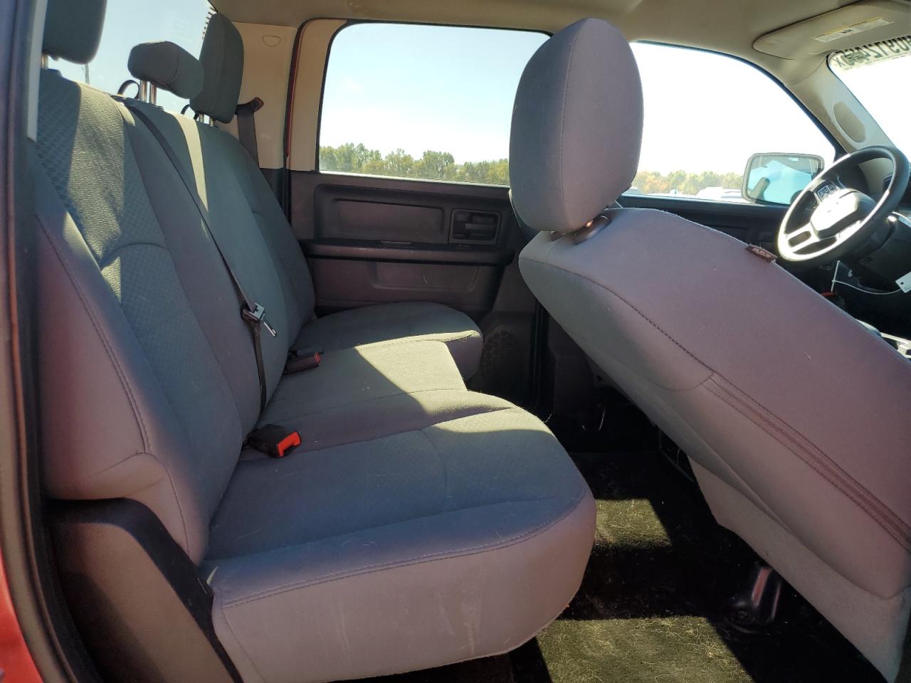 2015 Ram 1500 St VIN: 3C6RR7KT9FG700608 Lot: 90912465