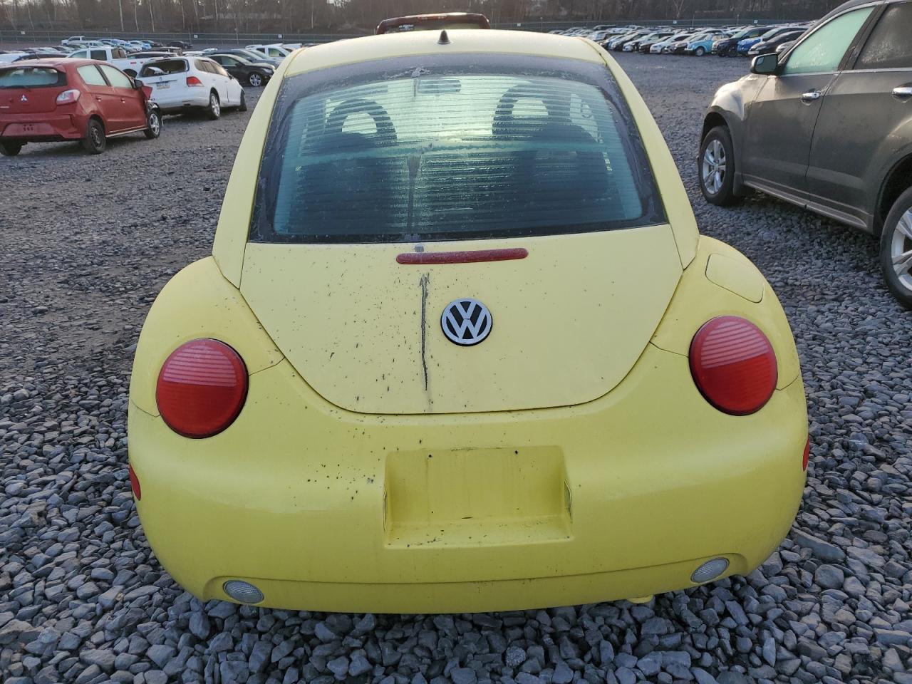 2001 Volkswagen New Beetle Gl VIN: 3VWBK21C51M456806 Lot: 92489315