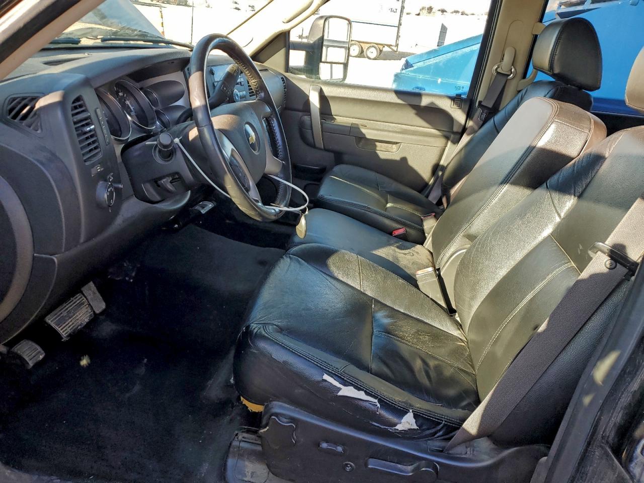 2011 Chevrolet Silverado K1500 Lt VIN: 1GCPKSE31BF165059 Lot: 94185375