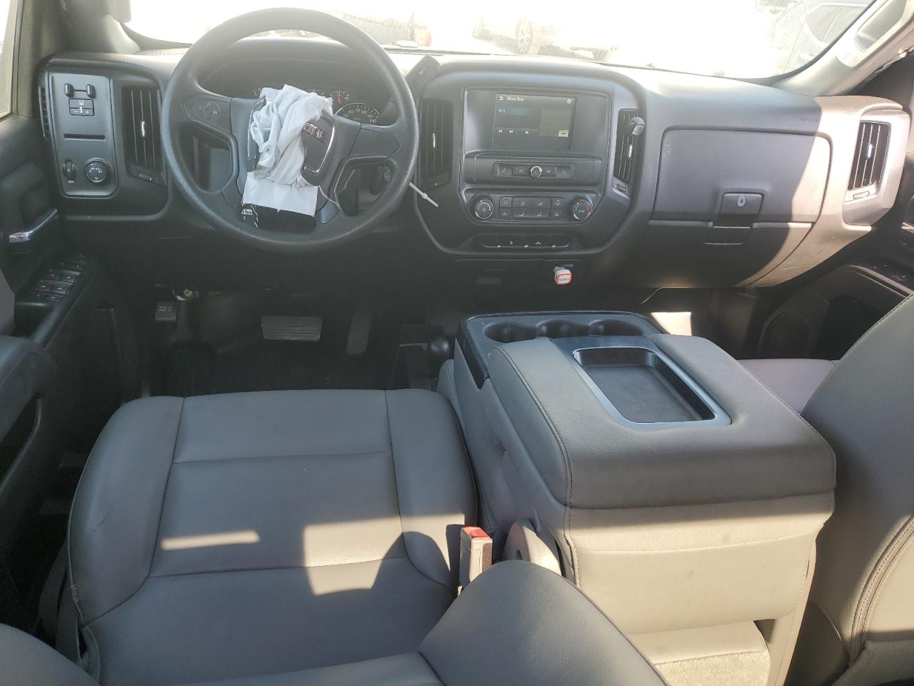 2019 GMC Sierra K2500 Heavy Duty VIN: 2GT22NEG3K1157633 Lot: 92296715