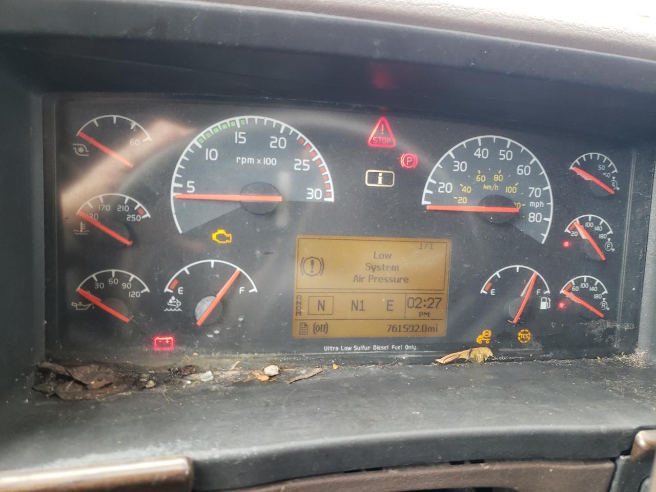 2015 Volvo Vn Vnl VIN: 4V4NC9DG5FN921414 Lot: 93292915