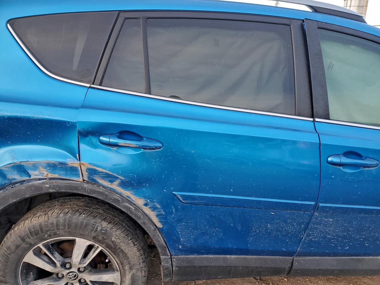 2017 Toyota Rav4 Xle VIN: 2T3RFREV8HW554098 Lot: 94475965