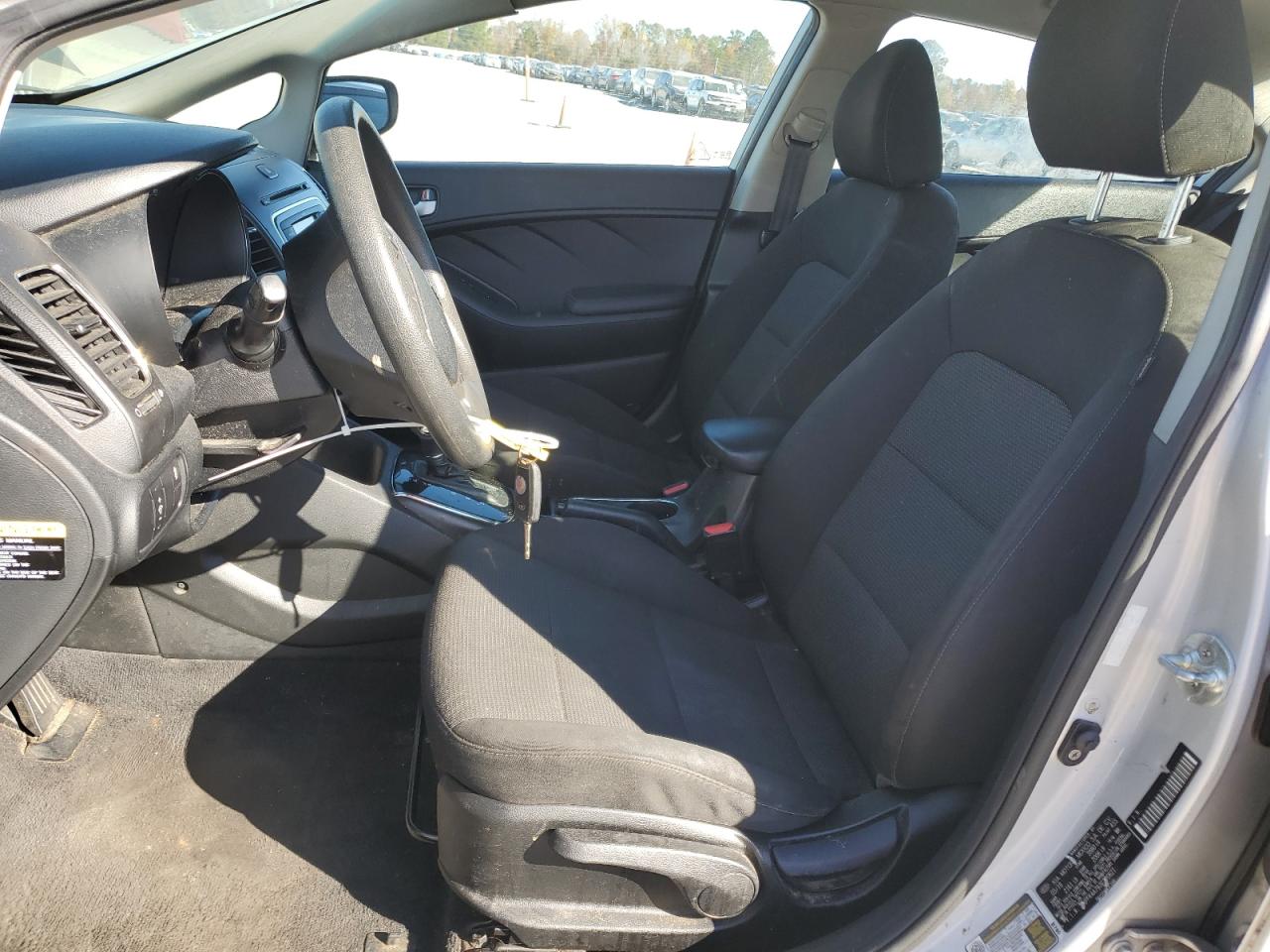 2018 Kia Forte Lx VIN: 3KPFK4A79JE270621 Lot: 93169945