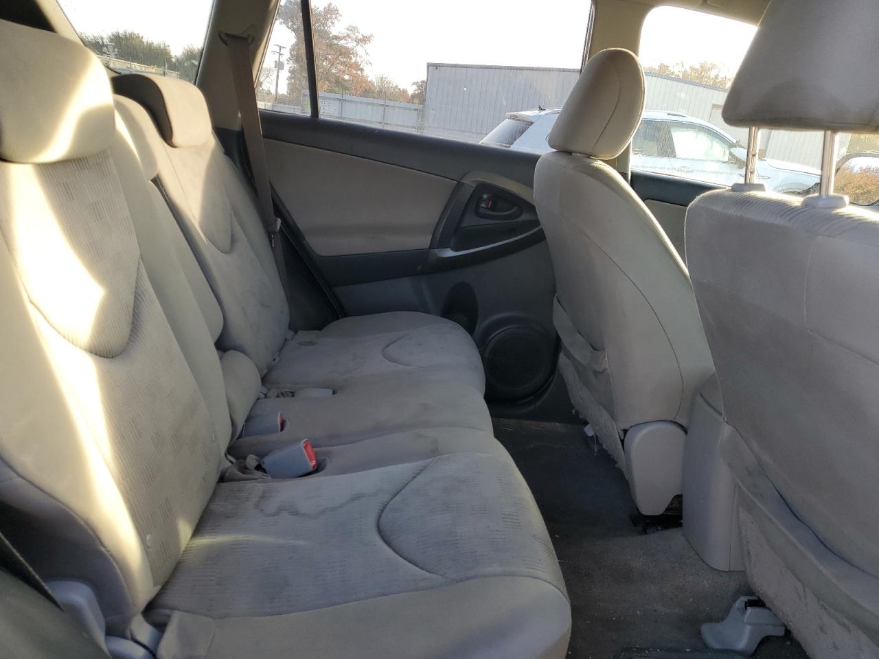 2010 Toyota Rav4 VIN: JTMBF4DV5A5031382 Lot: 92666895