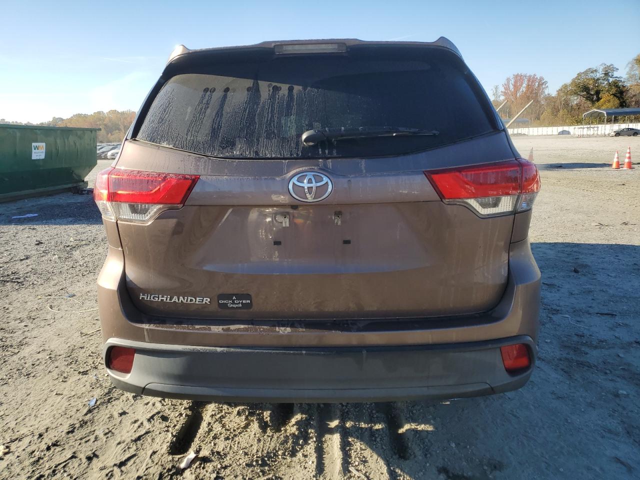 2017 Toyota Highlander Le VIN: 5TDZZRFH0HS229544 Lot: 91357435