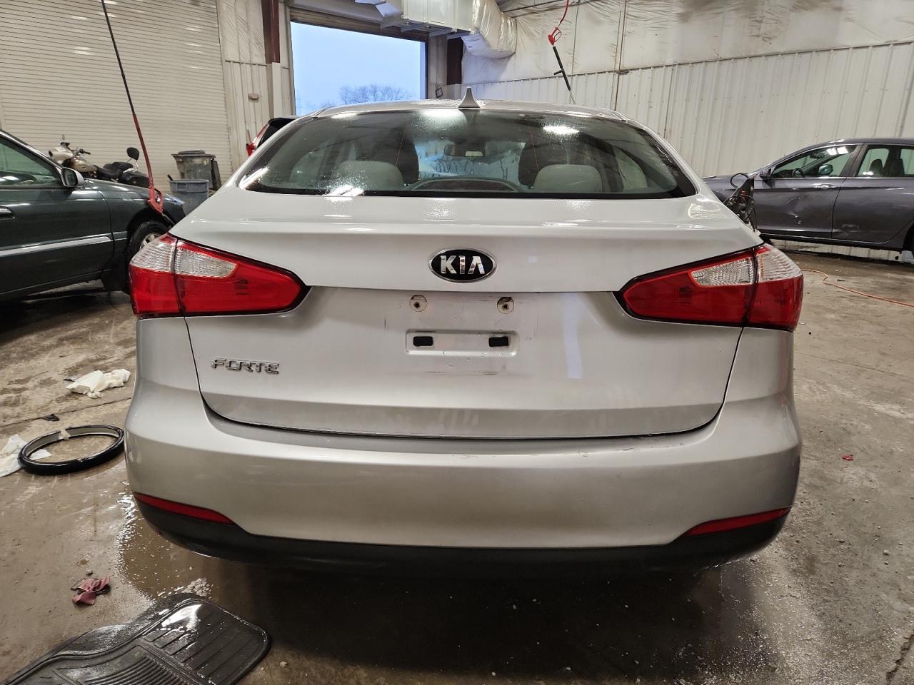 2015 Kia Forte Lx VIN: KNAFX4A61F5382306 Lot: 93445145