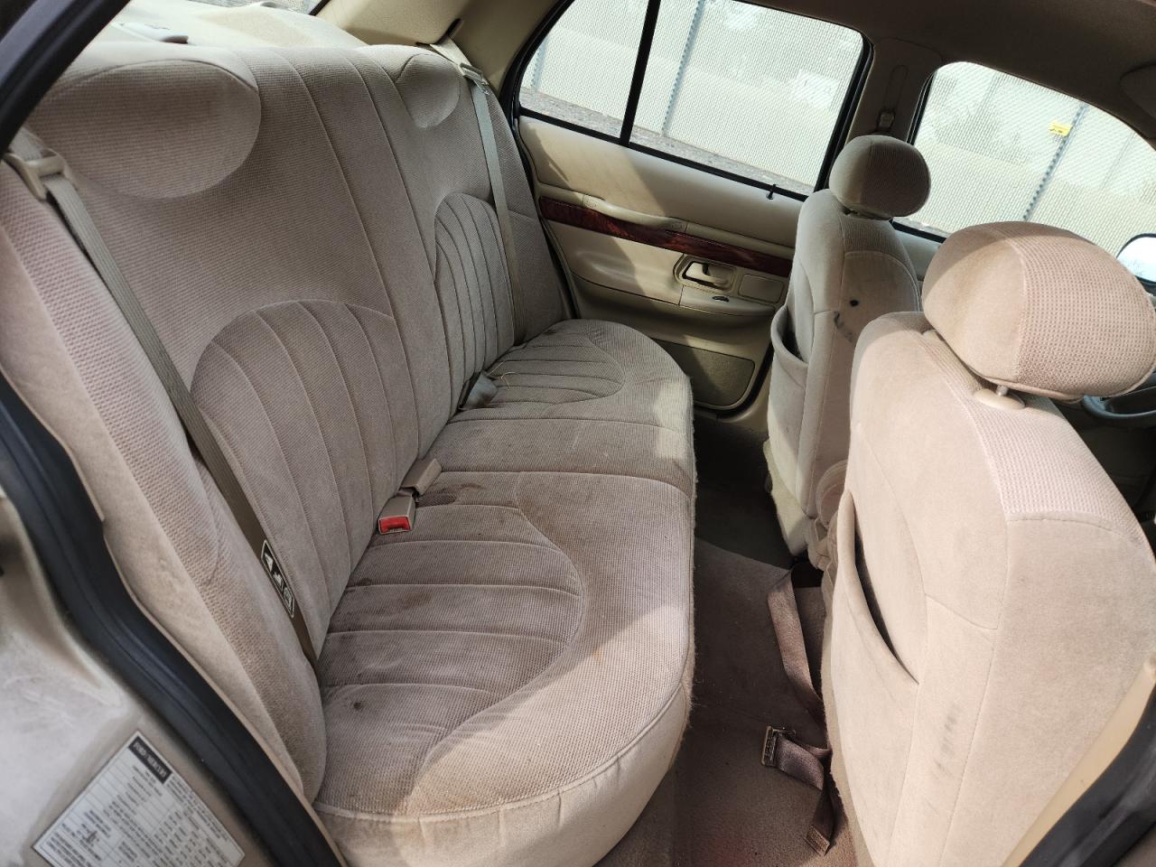 2001 Mercury Grand Marquis Gs VIN: 2MEFM74WX1X601262 Lot: 92983525