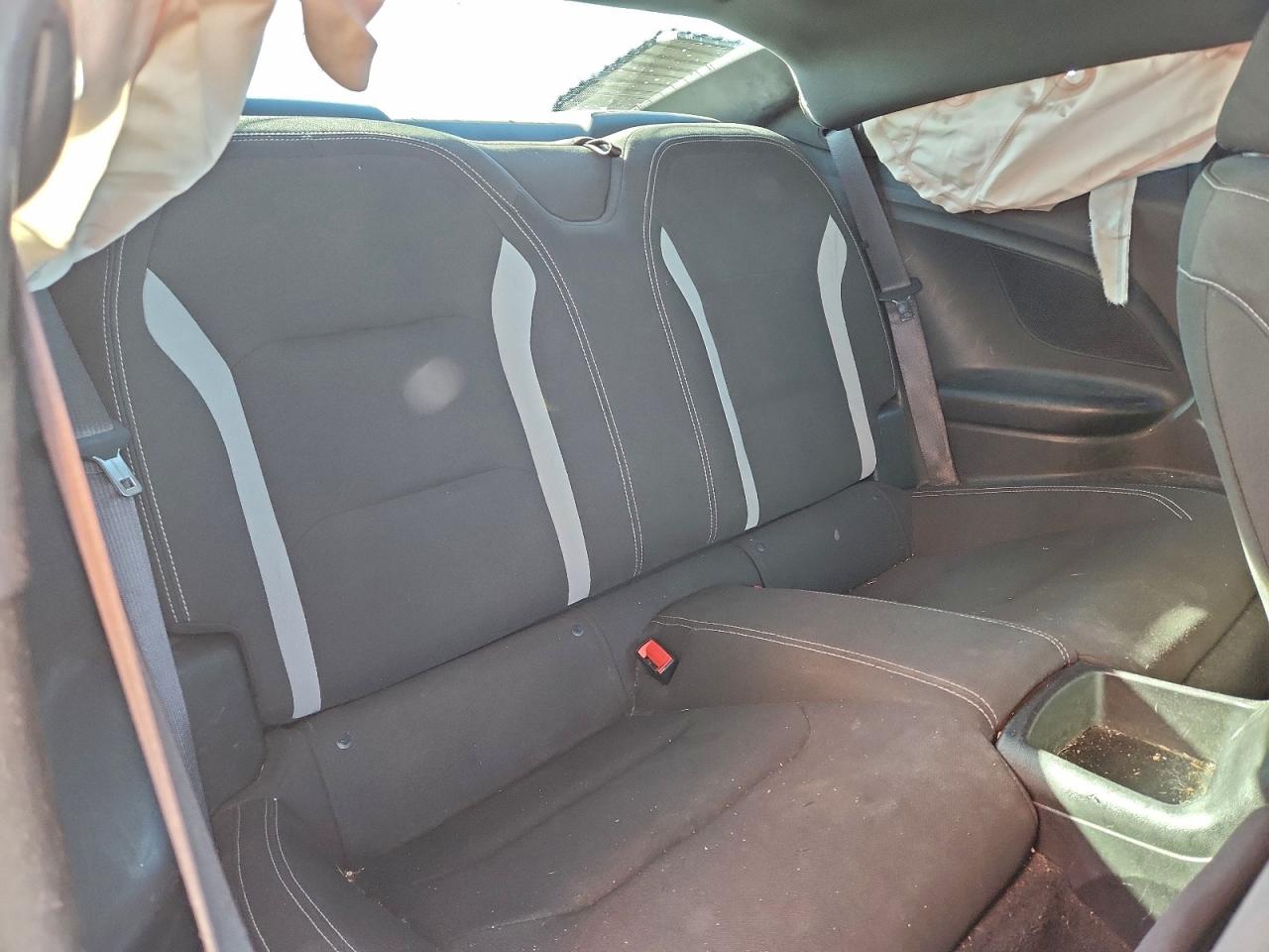 2020 Chevrolet Camaro Ls VIN: 1G1FB1RS1L0111555 Lot: 93749395