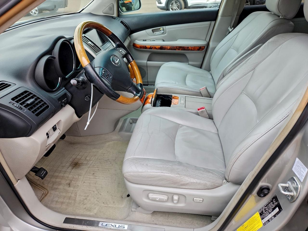 2008 Lexus Rx 350 VIN: 2T2HK31UX8C048070 Lot: 93657255