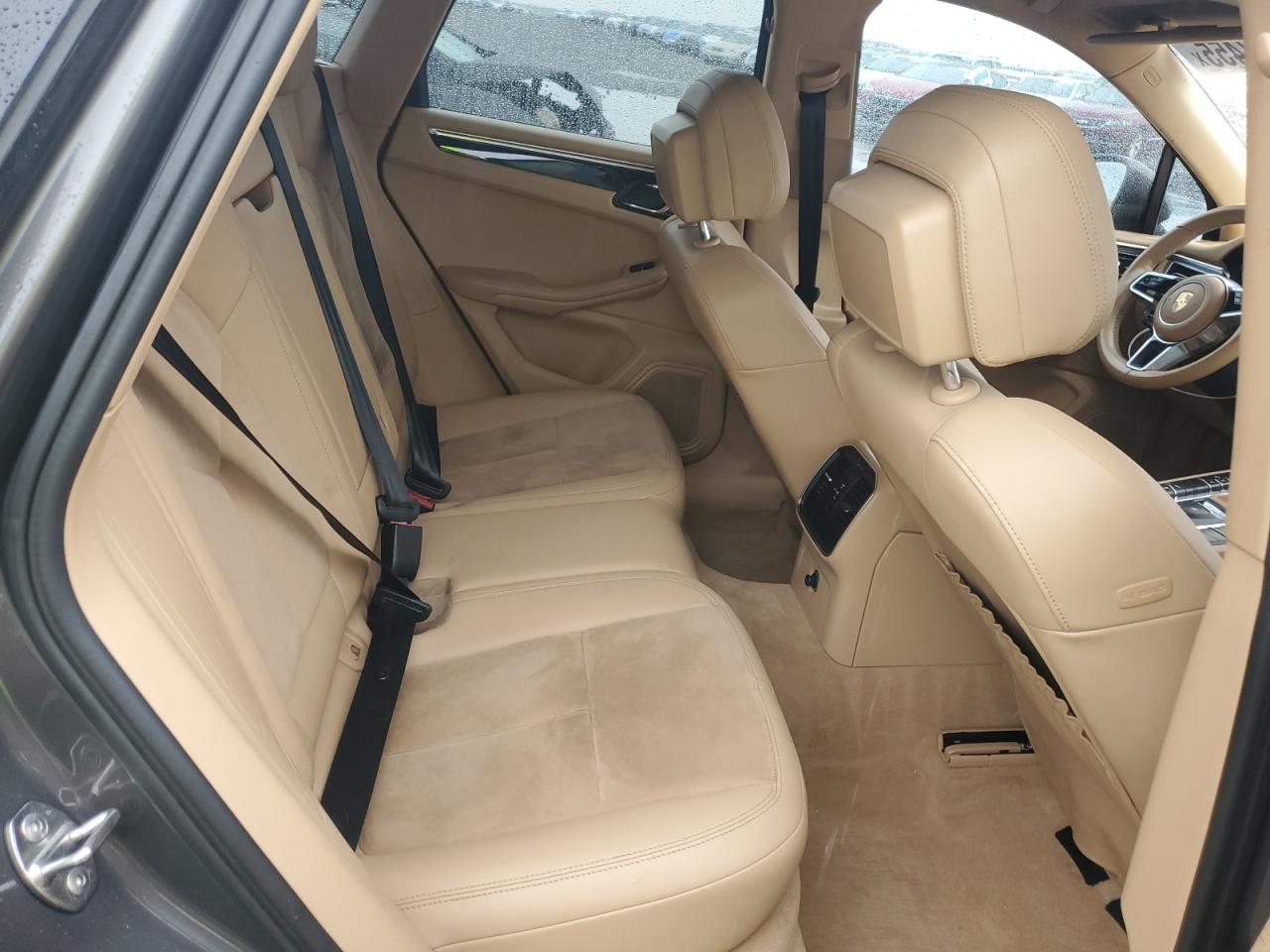 2016 Porsche Macan S VIN: WP1AB2A55GLB47815 Lot: 87097455