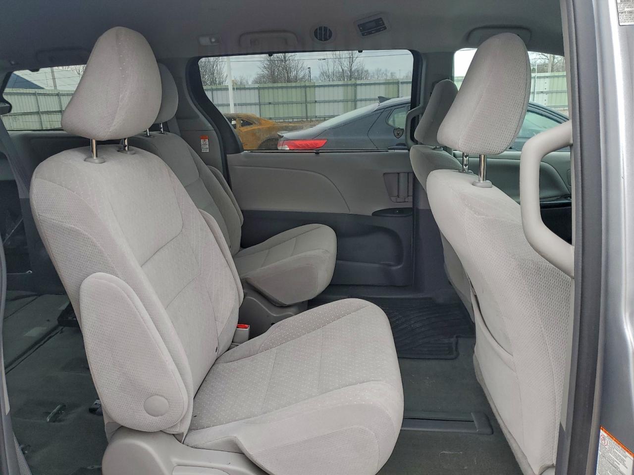 2016 Toyota Sienna Le VIN: 5TDJK3DC2GS145231 Lot: 92191985