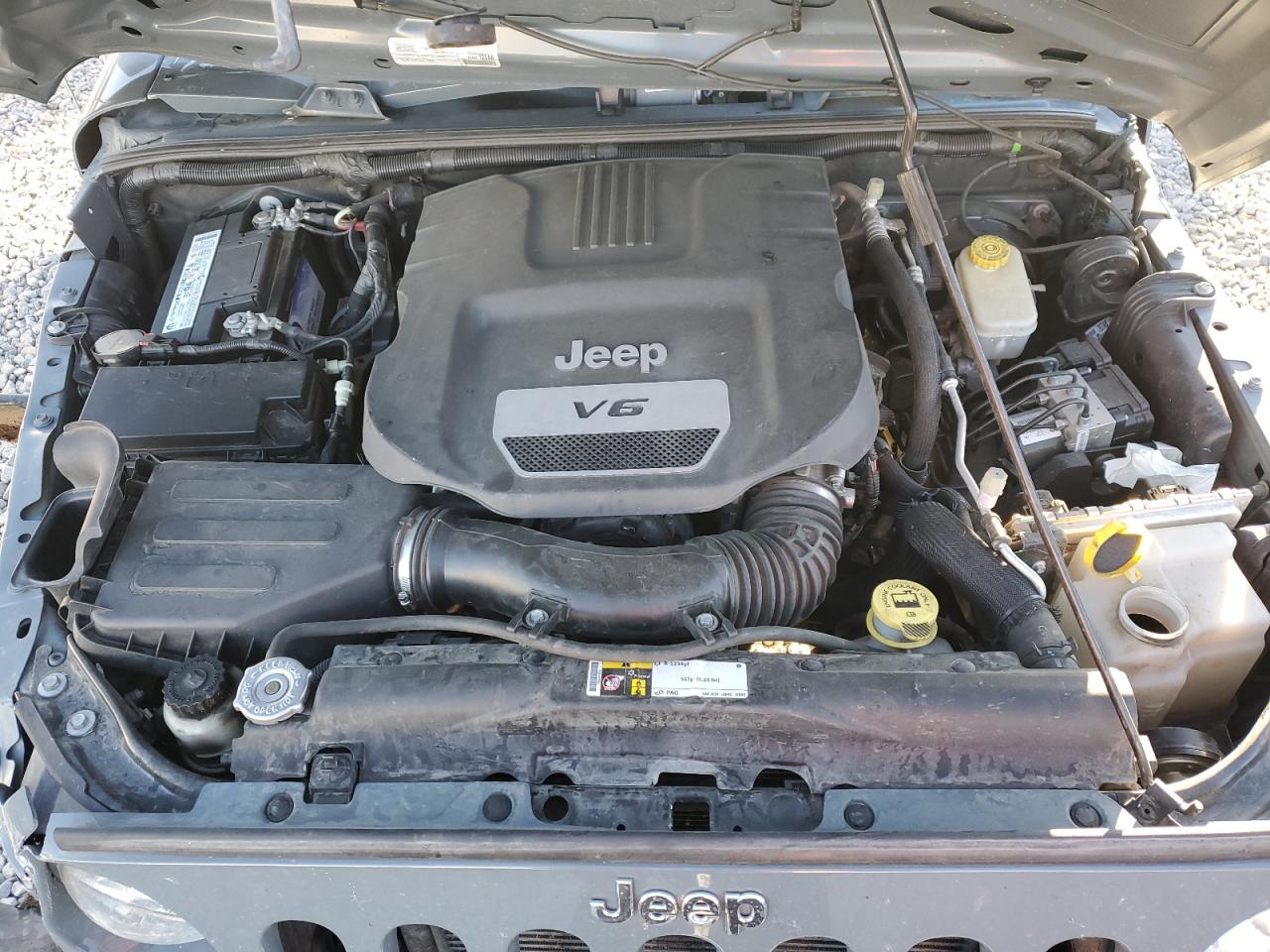 2015 Jeep Wrangler Unlimited Sport VIN: 1C4BJWDG9FL652669 Lot: 93377555