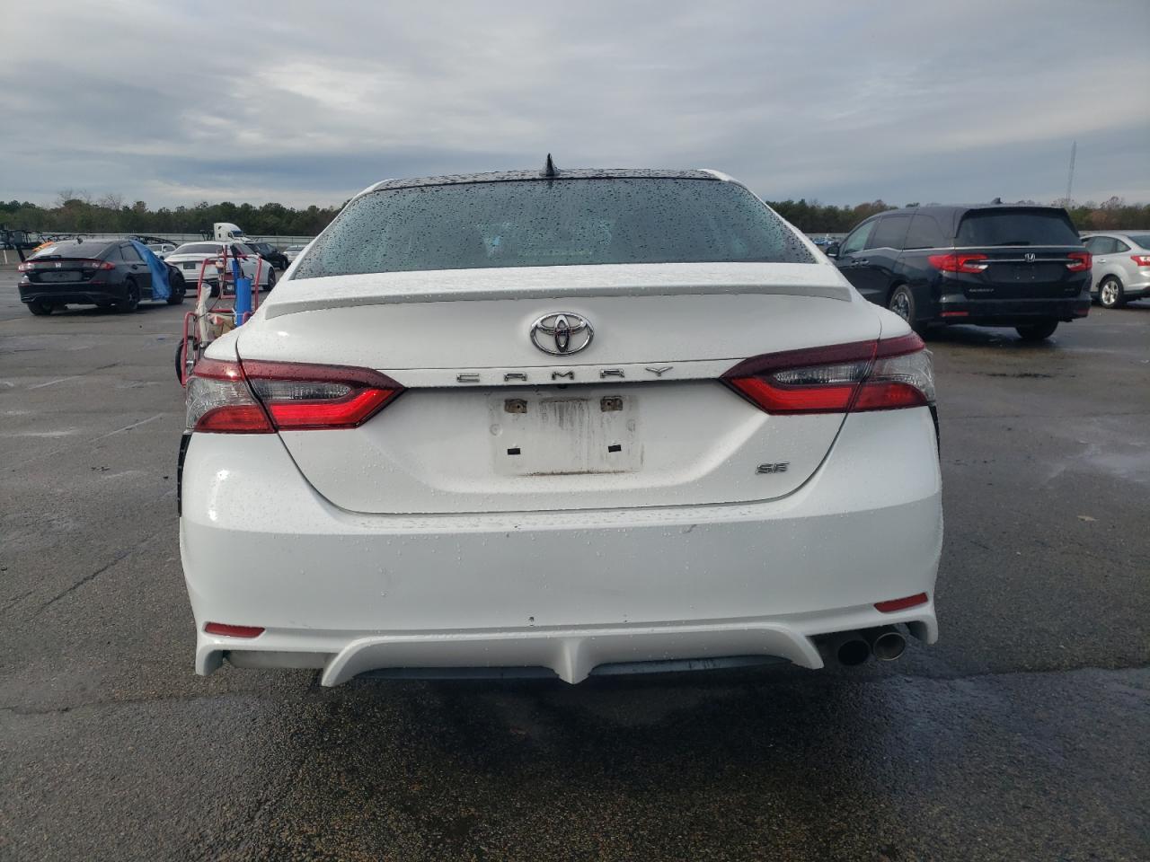 2021 Toyota Camry Se VIN: 4T1G11AK7MU585588 Lot: 93454775