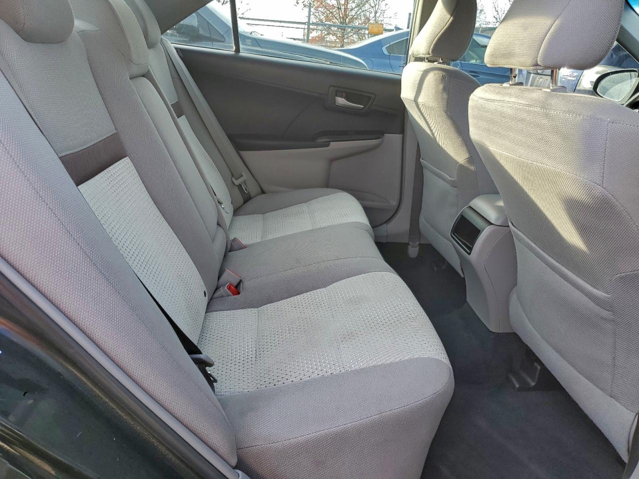 2012 Toyota Camry Base VIN: 4T1BF1FK3CU049255 Lot: 92872695