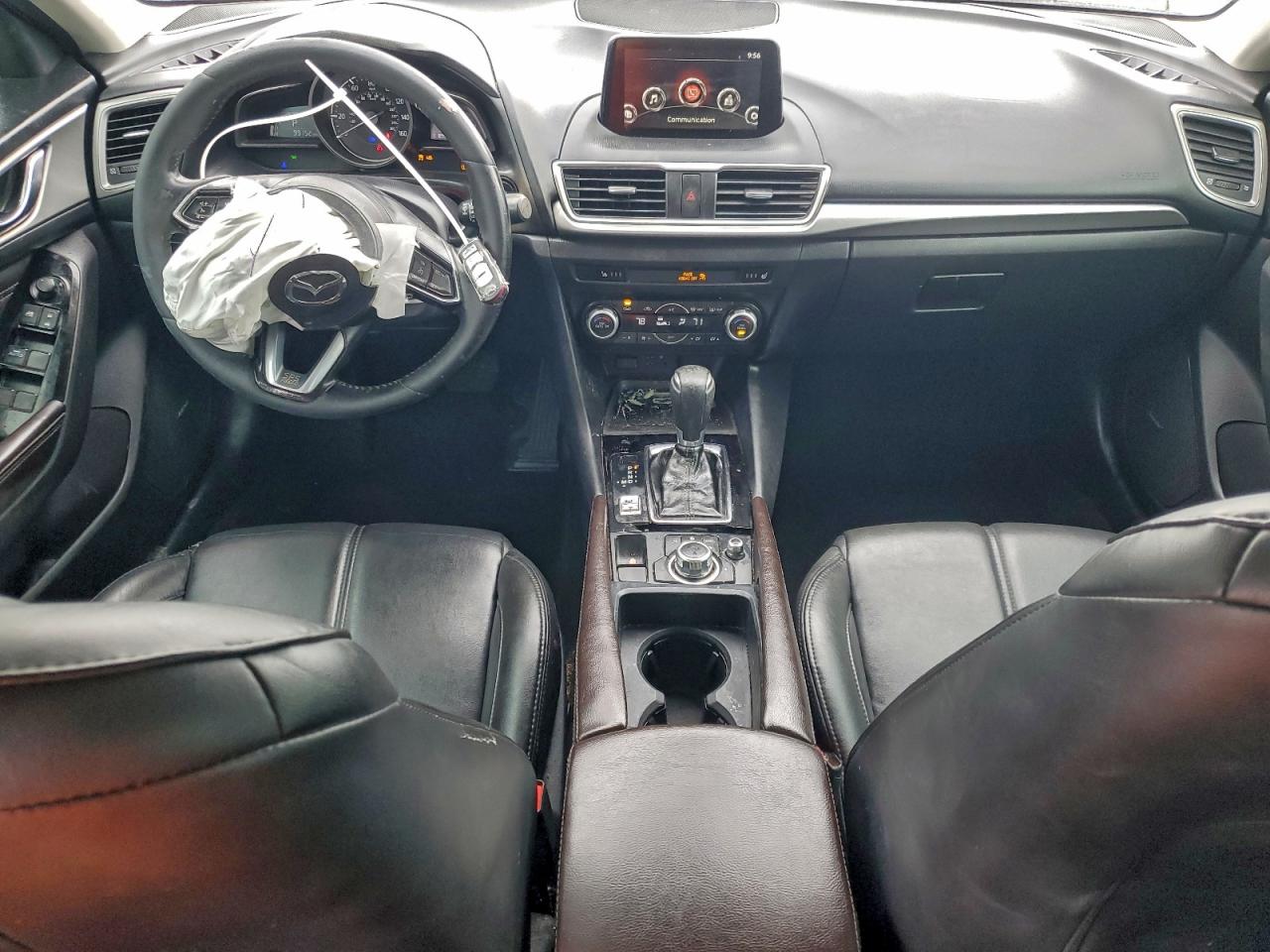 2018 Mazda 3 Touring VIN: 3MZBN1V35JM239672 Lot: 94126205