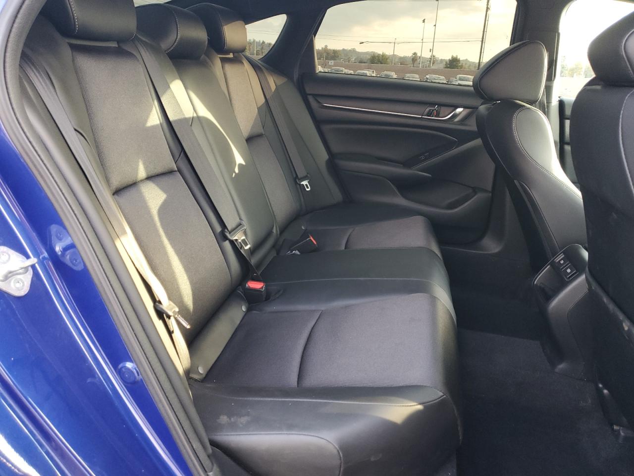 2022 Honda Accord Sport VIN: 1HGCV1F3XNA102379 Lot: 92729455