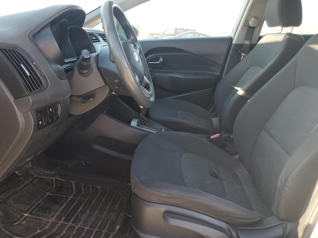 2012 Kia Rio Lx VIN: KNADM5A32C6015738 Lot: 91646885