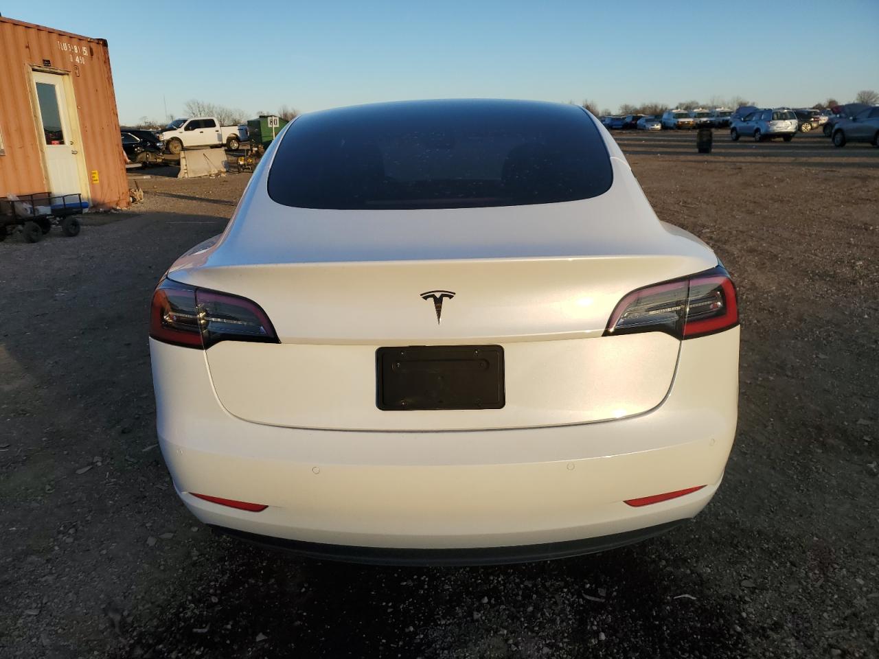 2022 Tesla Model 3 VIN: 5YJ3E1EA9NF370085 Lot: 92483055