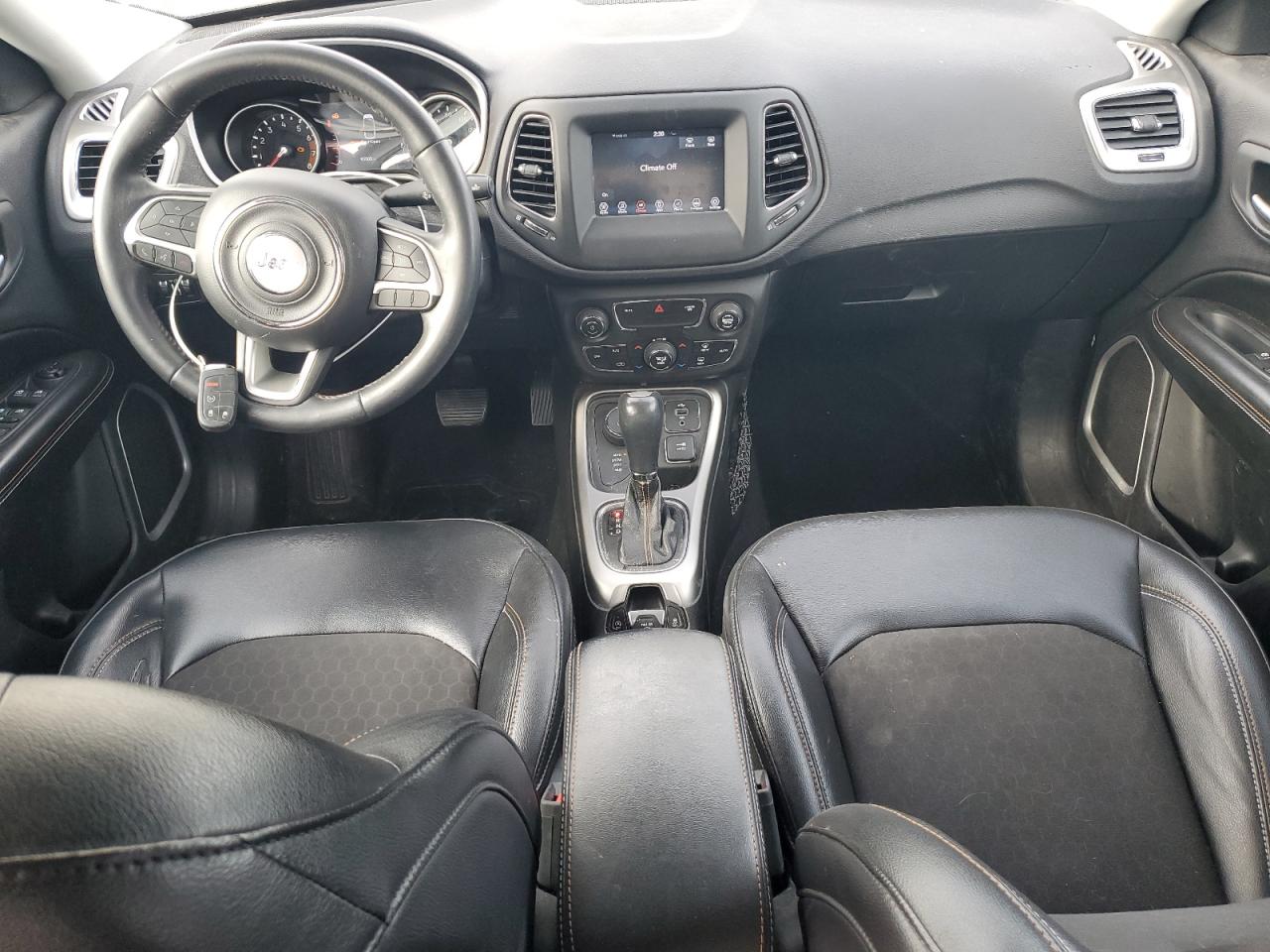 2017 Jeep Compass Latitude VIN: 3C4NJDBB4HT672067 Lot: 91120535