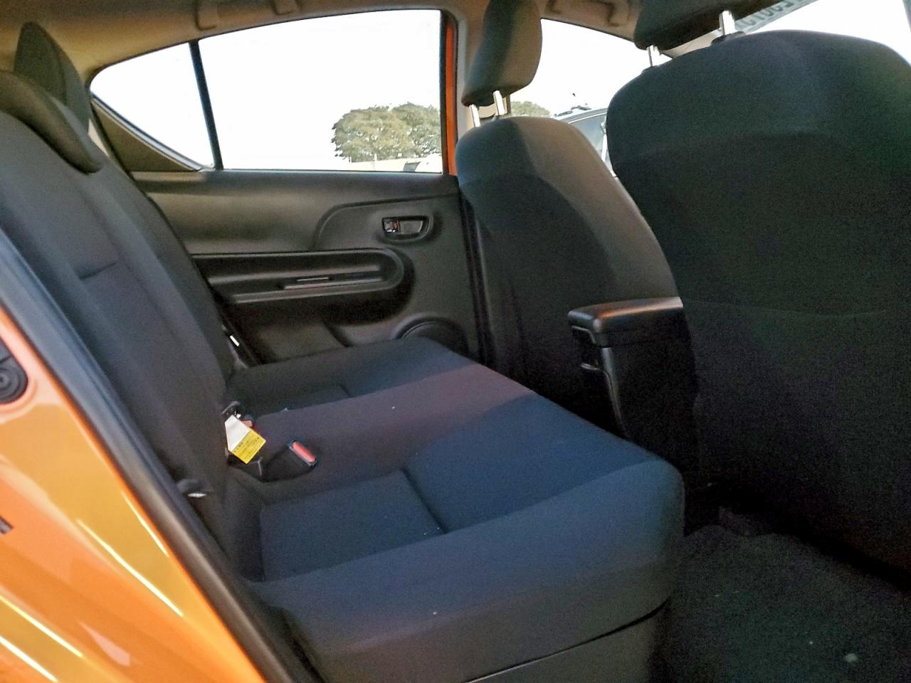 2016 Toyota Prius C VIN: JTDKDTB3XG1590248 Lot: 94725675