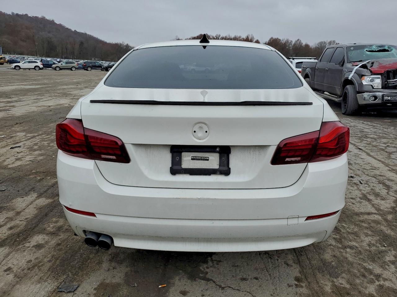 2011 BMW 528 I VIN: WBAFR1C54BC740744 Lot: 92876065