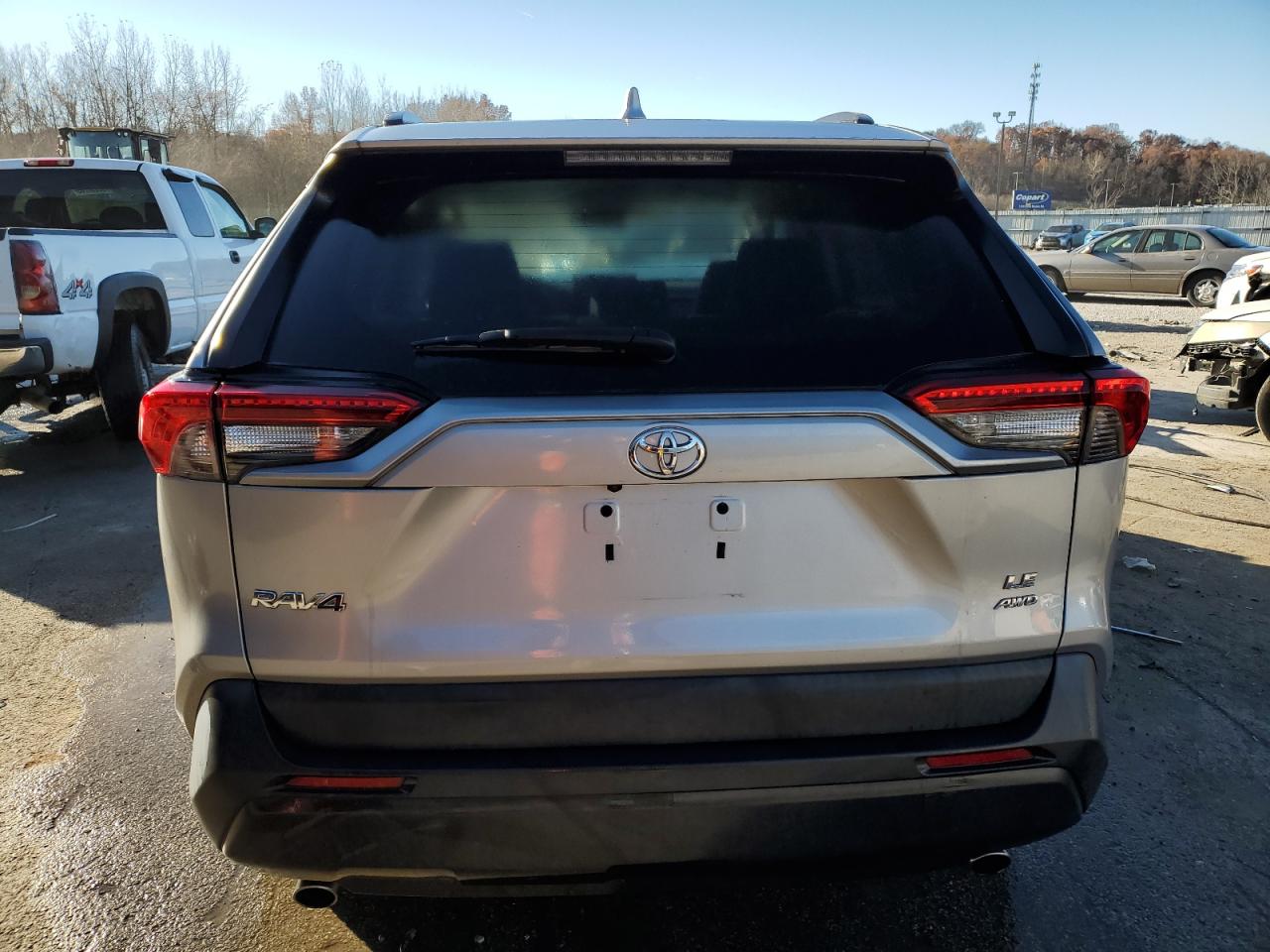 2020 Toyota Rav4 Le VIN: 2T3G1RFV1LC124587 Lot: 92428025