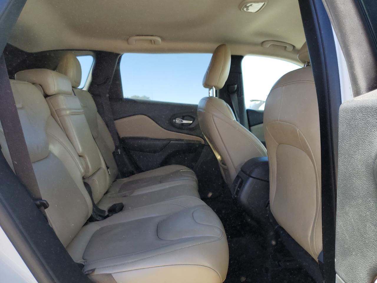 2017 Jeep Cherokee Limited VIN: 1C4PJLDB4HW516122 Lot: 91597105