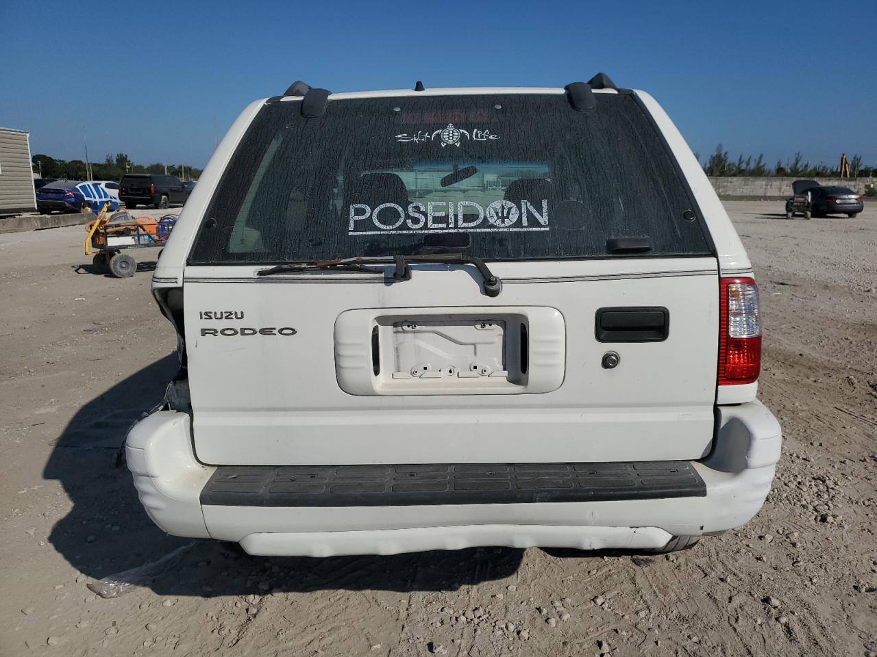 2004 Isuzu Rodeo S VIN: 4S2CK58W044303294 Lot: 93454025