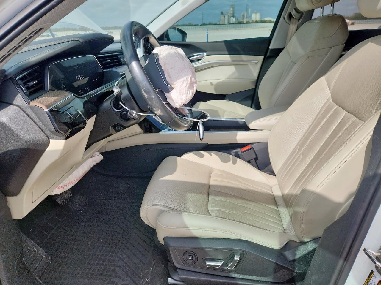 2021 Audi E-Tron Prestige VIN: WA1VABGE8MB020792 Lot: 92741205