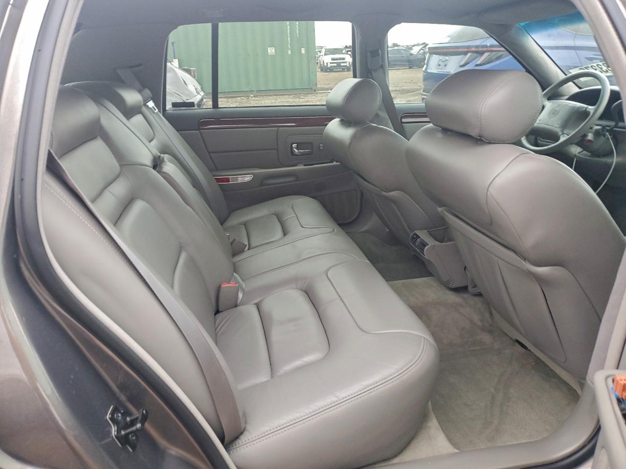 1999 Cadillac Deville VIN: 1G6KD54Y7XU807244 Lot: 94283375