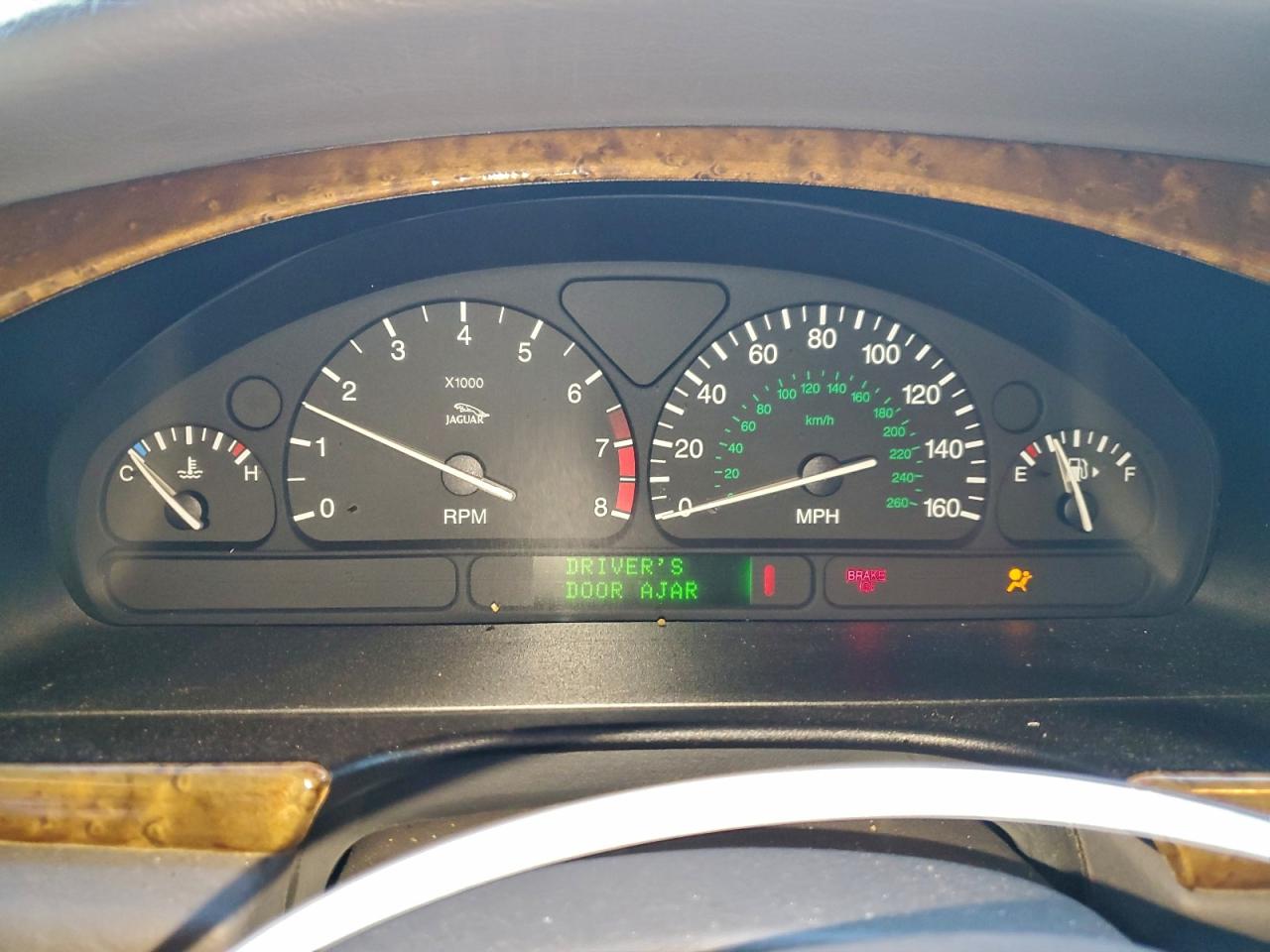 2000 Jaguar S-Type VIN: SAJDA01C0YFL73945 Lot: 94763555