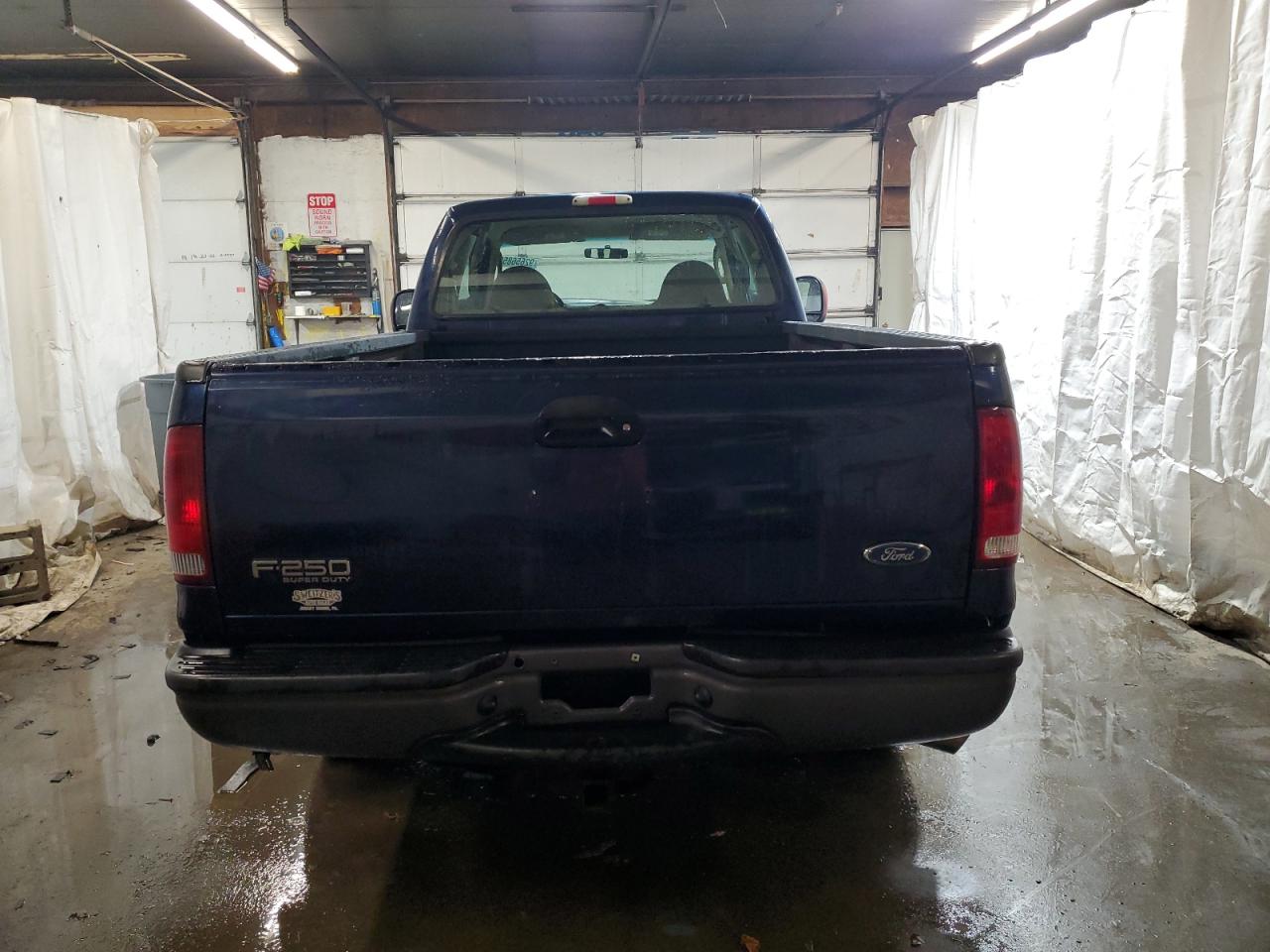 2004 Ford F250 Super Duty VIN: 1FTNX21P94EB15049 Lot: 92656855