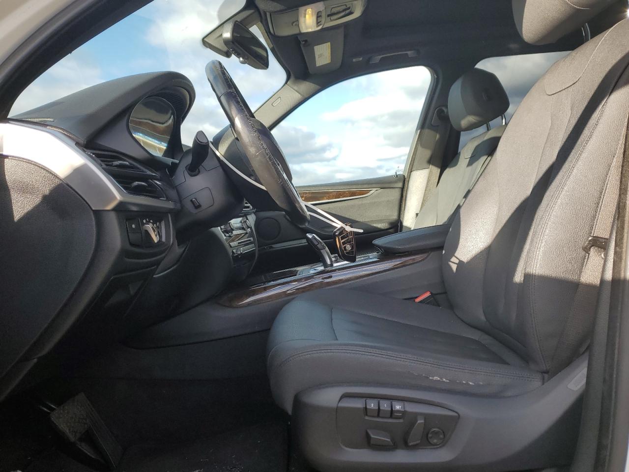 2017 BMW X5 xDrive35I VIN: 5UXKR0C38H0V73100 Lot: 90100405