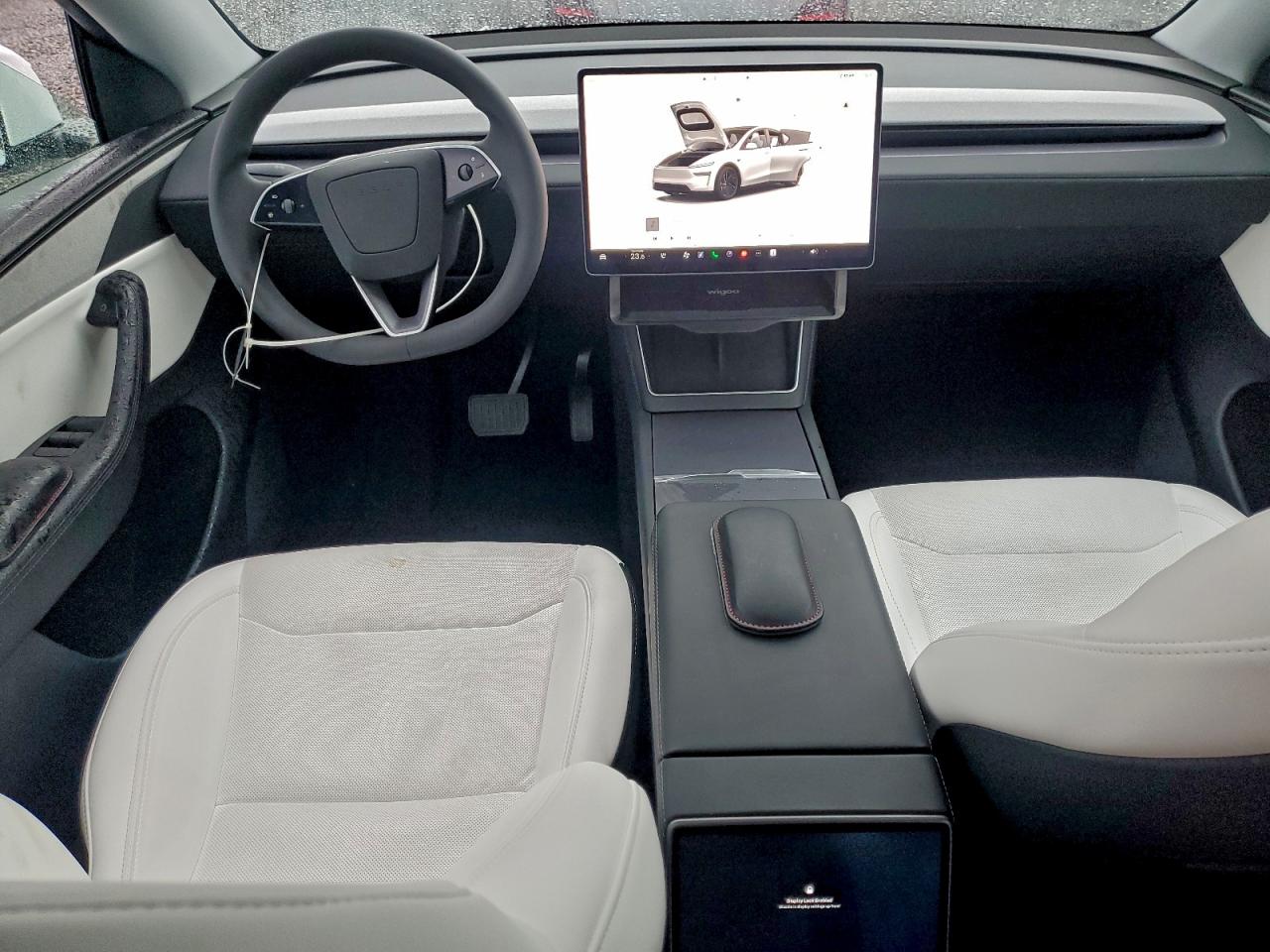 2026 Tesla Model Y VIN: 7SAYGDED2TF433216 Lot: 94451965