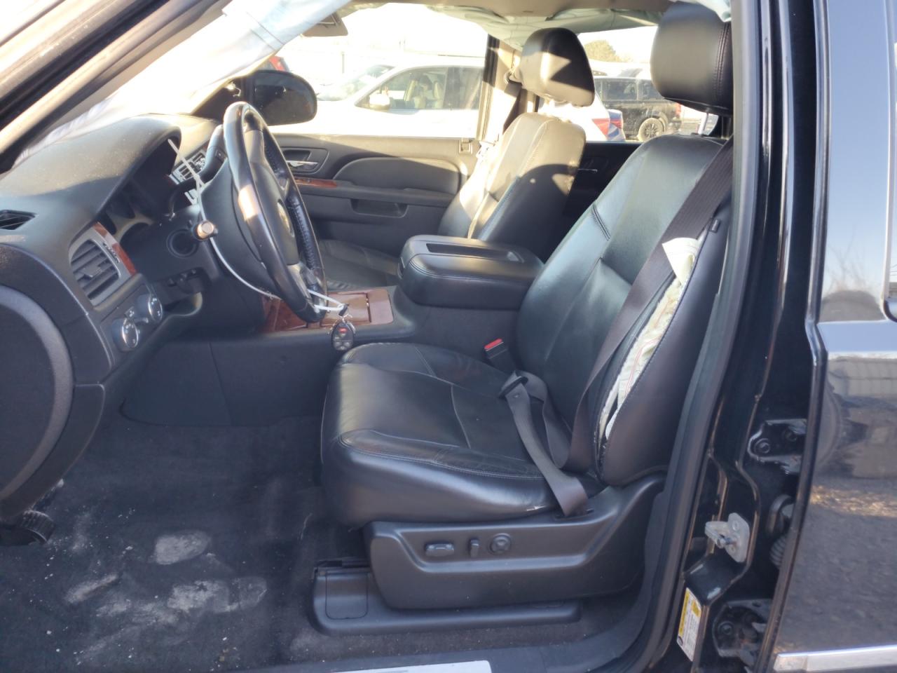 2010 Chevrolet Tahoe K1500 Ltz VIN: 1GNUKCE07AR287038 Lot: 92254605