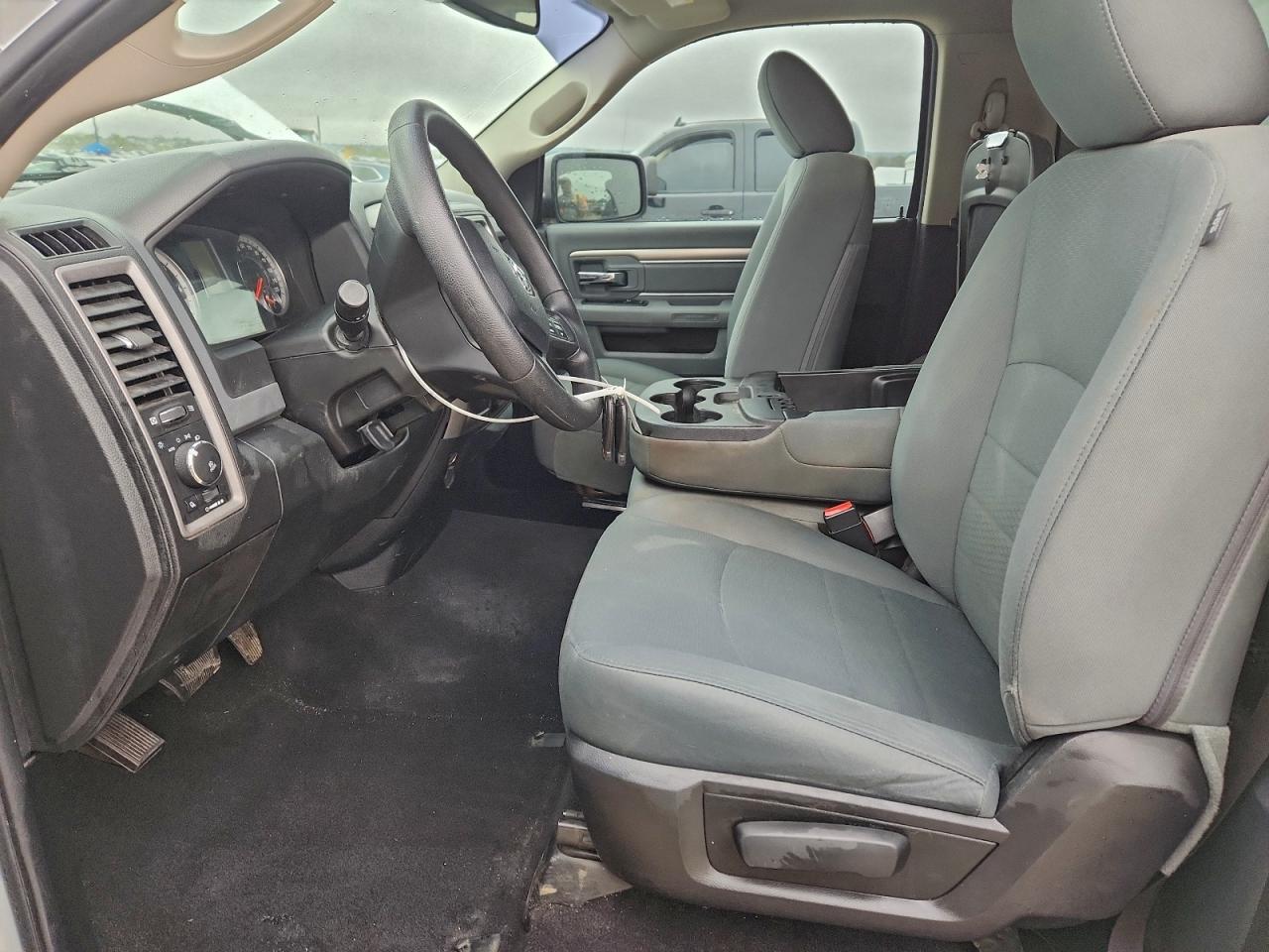 2017 Ram 1500 St VIN: 3C6JR6AG0HG658943 Lot: 93324615