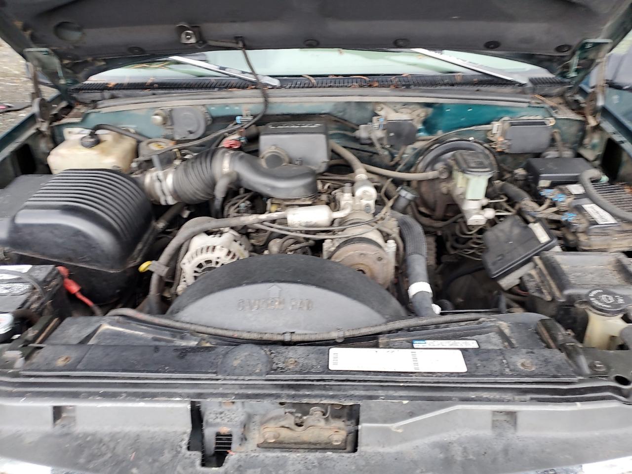 1996 GMC Suburban K1500 VIN: 1GKFK16R5TJ733406 Lot: 92308295