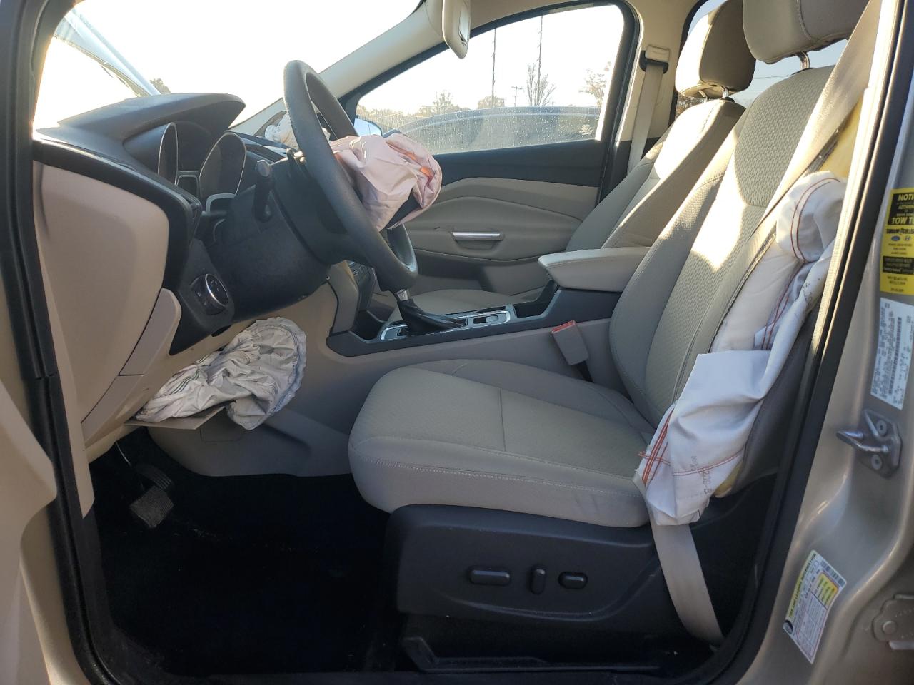 2017 Ford Escape Se VIN: 1FMCU0GD1HUD05050 Lot: 87073055